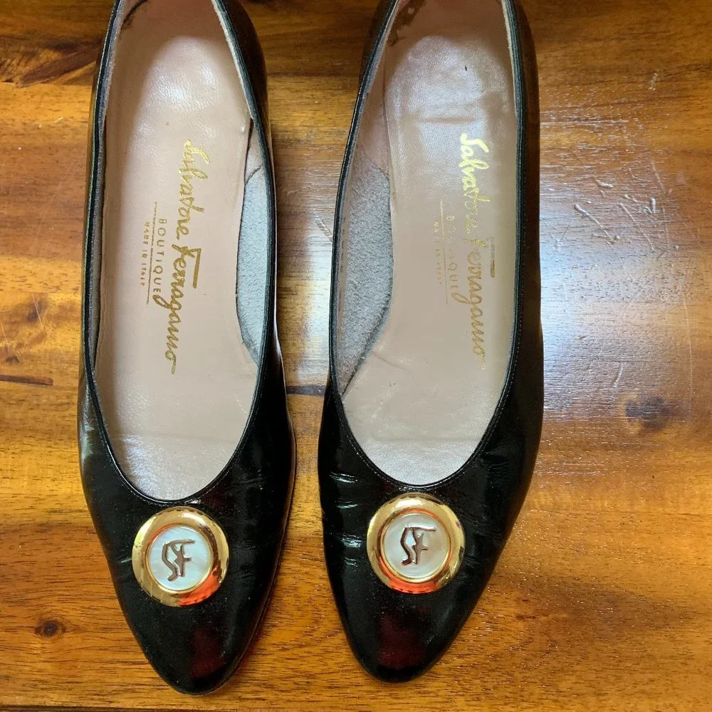 Salvatore Ferragamo classic salvatore